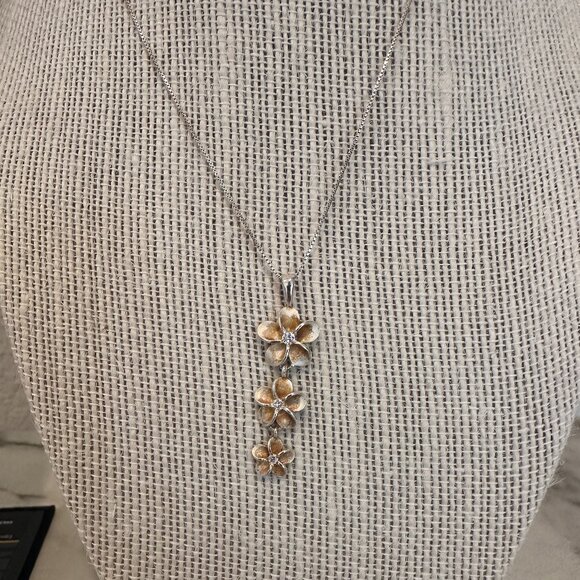 Hawaiian Sterling Silver Flower Earrings and Necklace Set - Picture 5 of 8